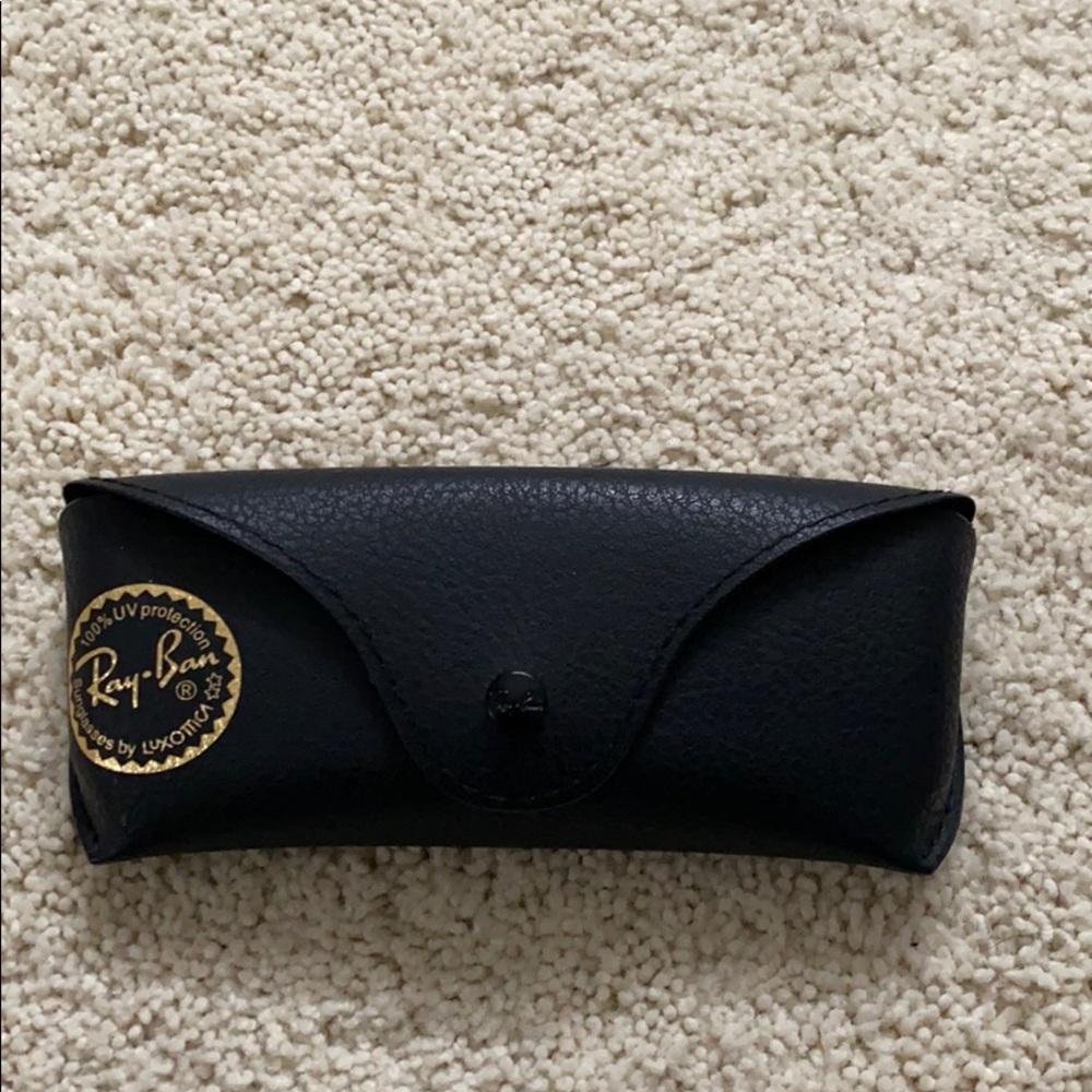 Ray Ban glasses case
